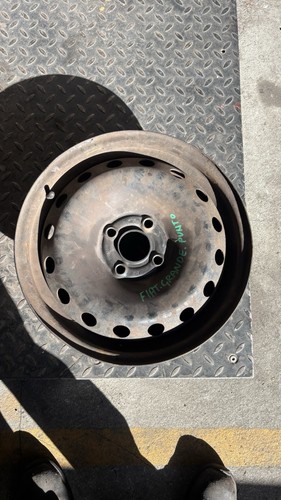 Cerchione ferro fiat grande - in,